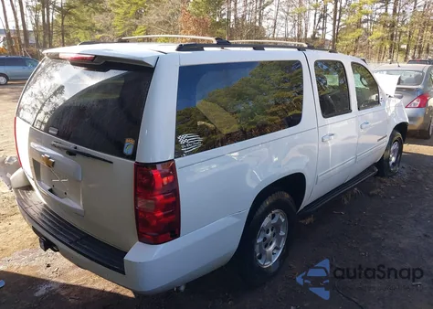 2013 Chevrolet Suburban 1500 Ls из США, поврежденный, VIN 1GNSCHE06DR365119